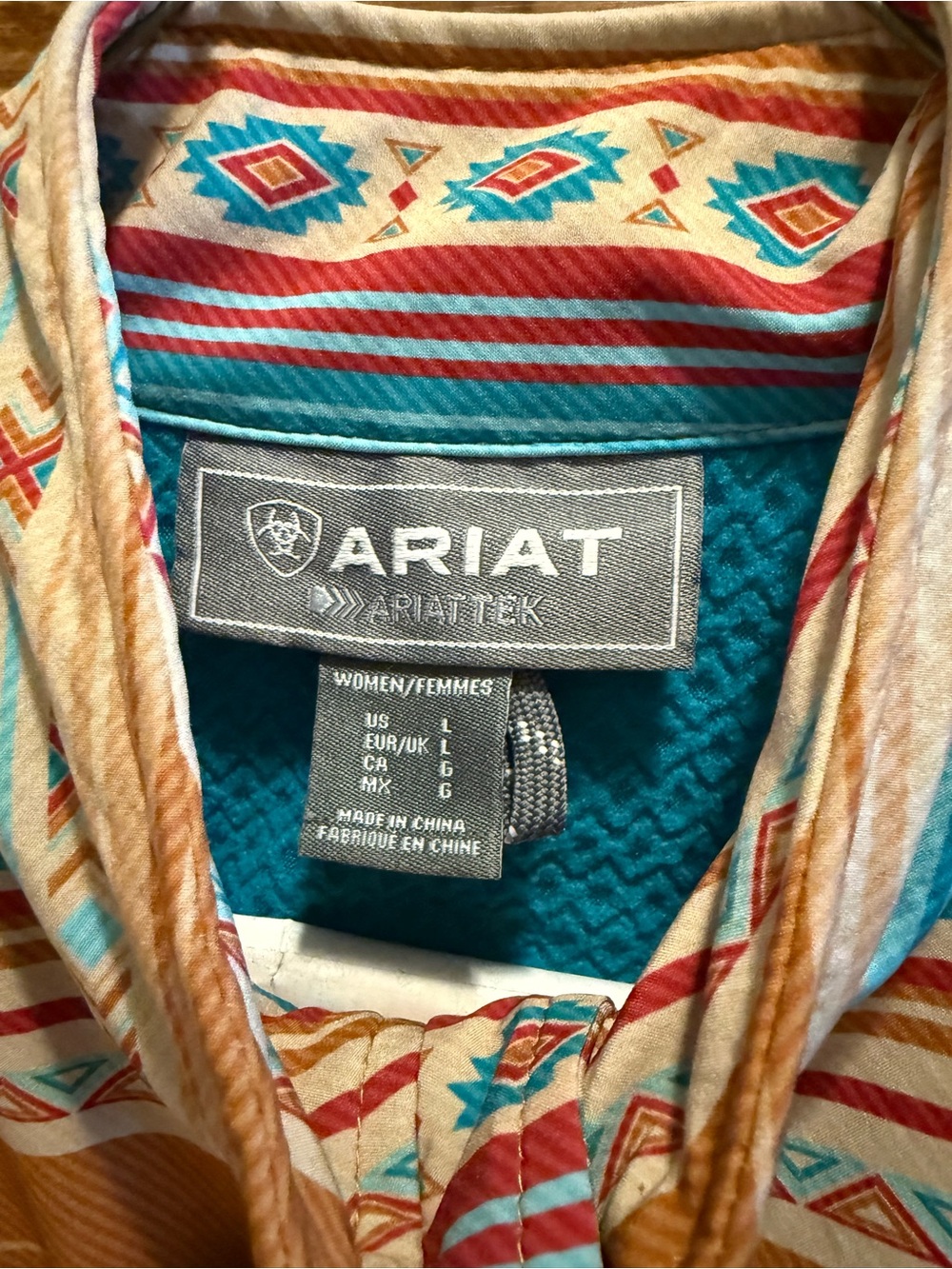Ariat Women's Multi-Color Southwestern Utility Jacket - Picture 4 of 6